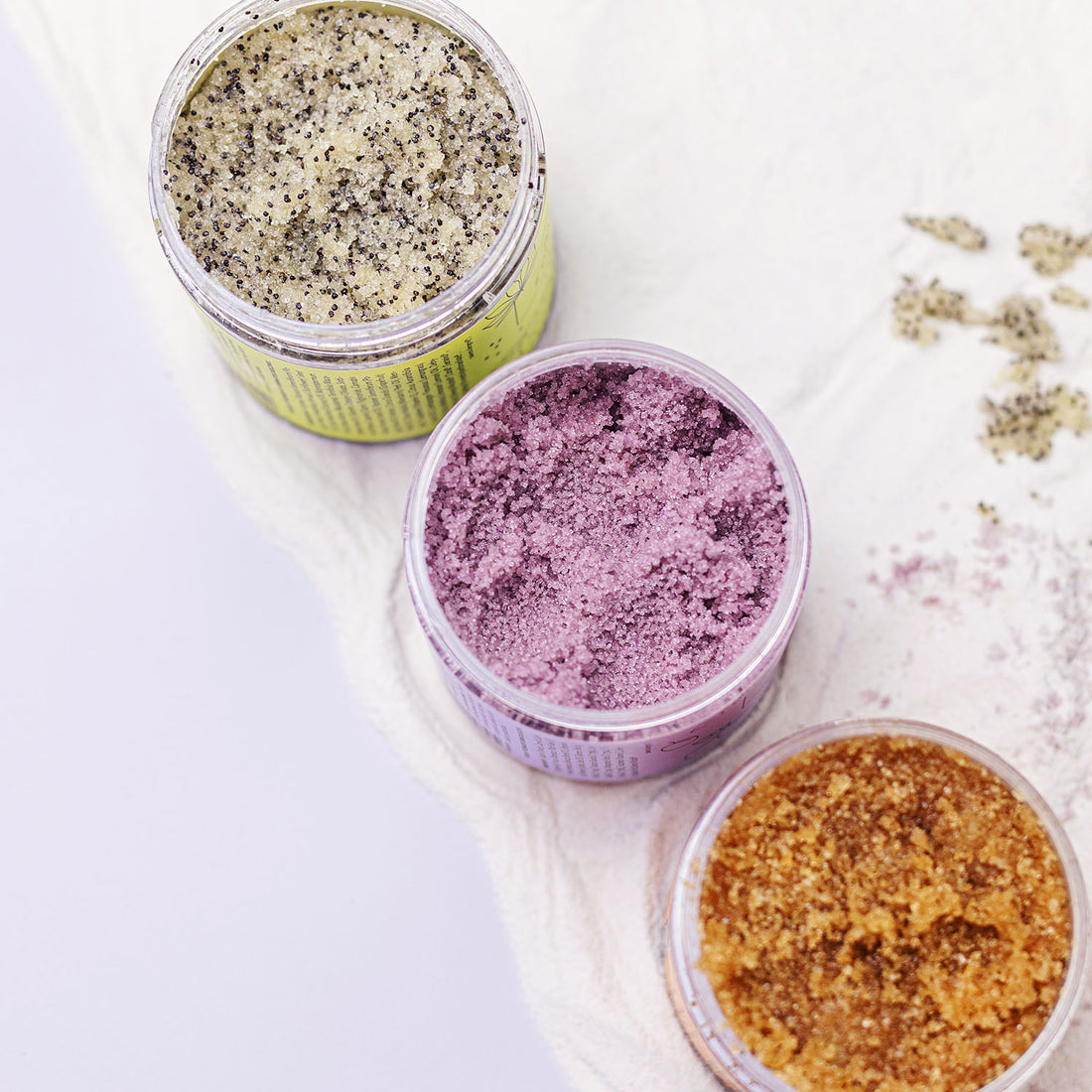 Hagi - Cleansing Scrub with Nutmeg & Cinnamon